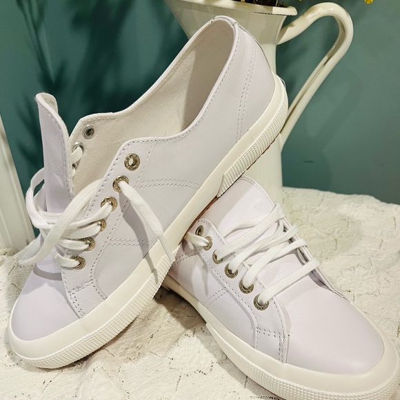 NEW ITALIAN LEATHER SHOES - Picture 2 of 8